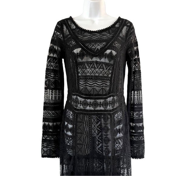 Sundance Long Sleeve Black Crochet Style Lace Maxi Dress Size 2 - Picture 4 of 8
